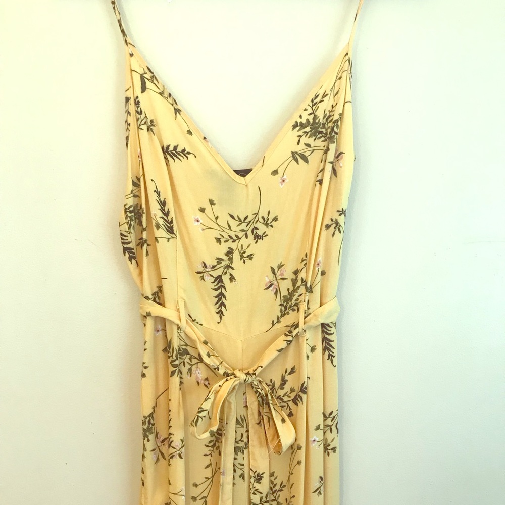 Forever 21 Yellow floral jumper
